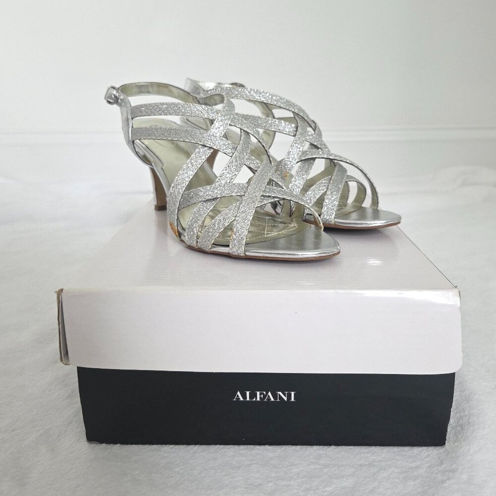 Alfani Alisa Silver Glitter Strappy Heels Size 8 Step n Flex Y2K Glam Party Shoe